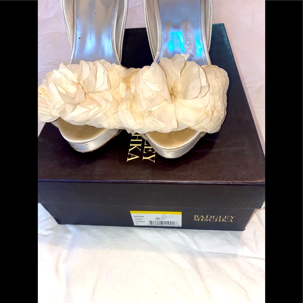 Badgley Mischka Luxor Rose Heels Bridal